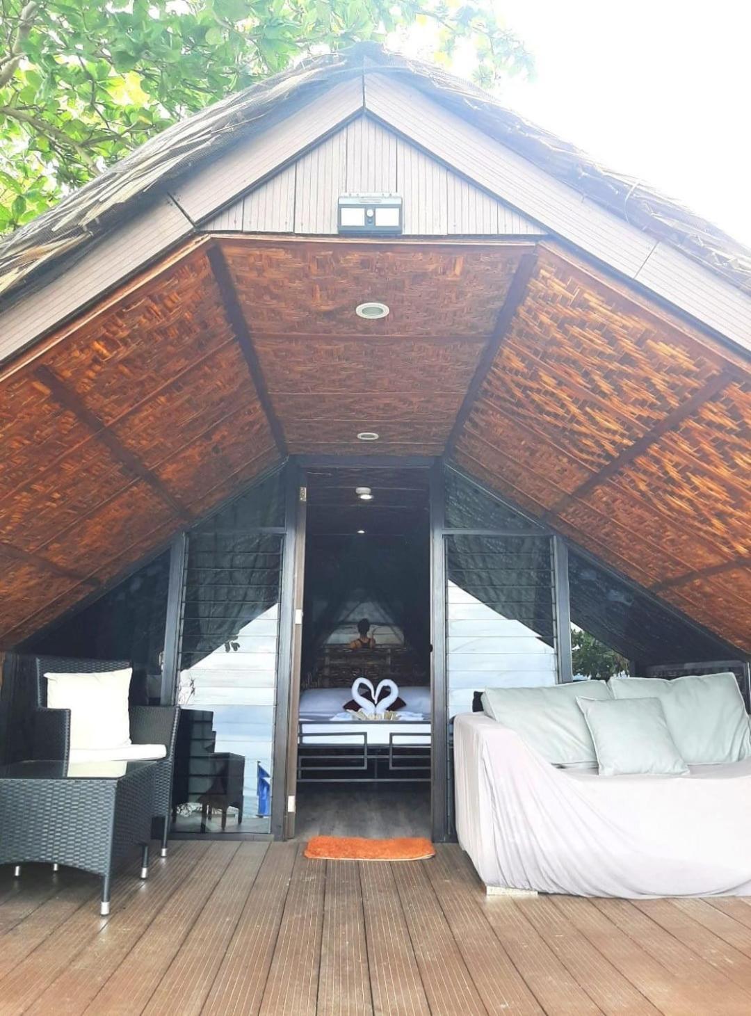 Hotel Jush Native And Glamping Dauis Exteriér fotografie