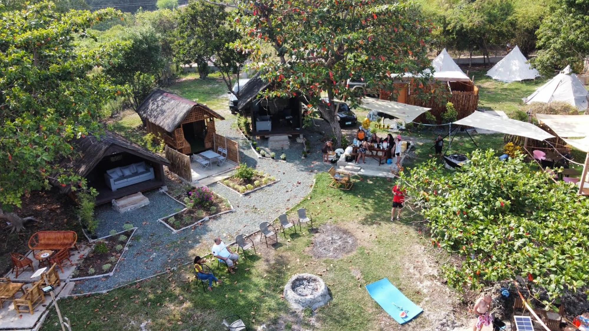 Hotel Jush Native And Glamping Dauis Exteriér fotografie