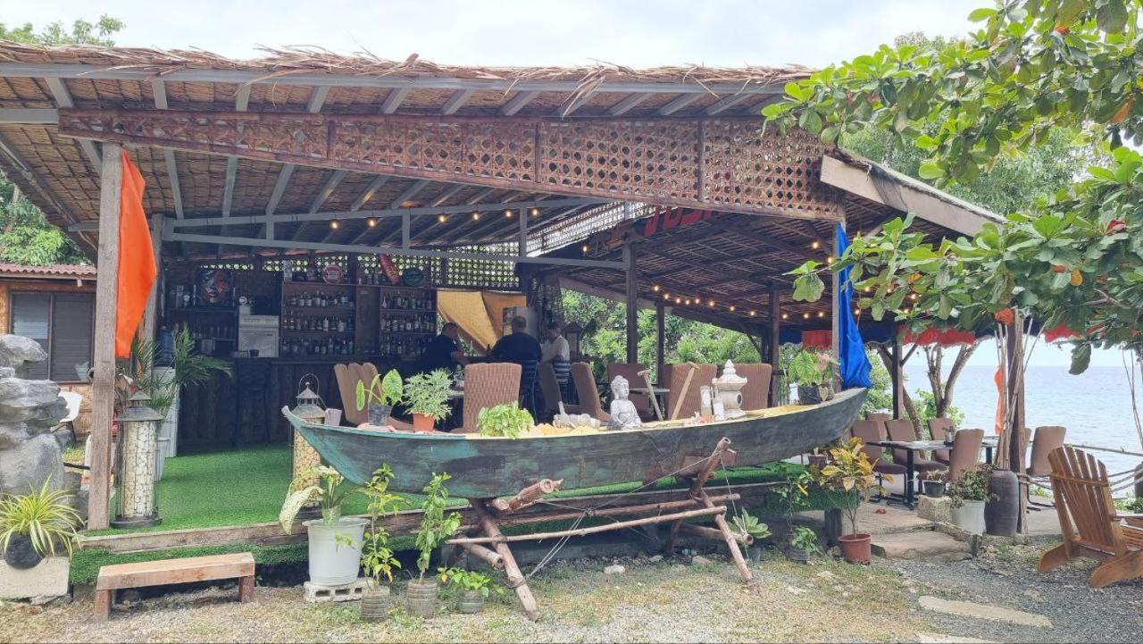 Hotel Jush Native And Glamping Dauis Exteriér fotografie