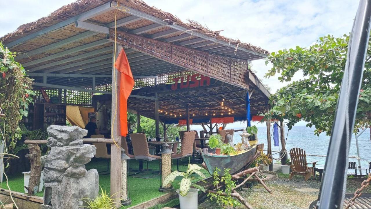 Hotel Jush Native And Glamping Dauis Exteriér fotografie