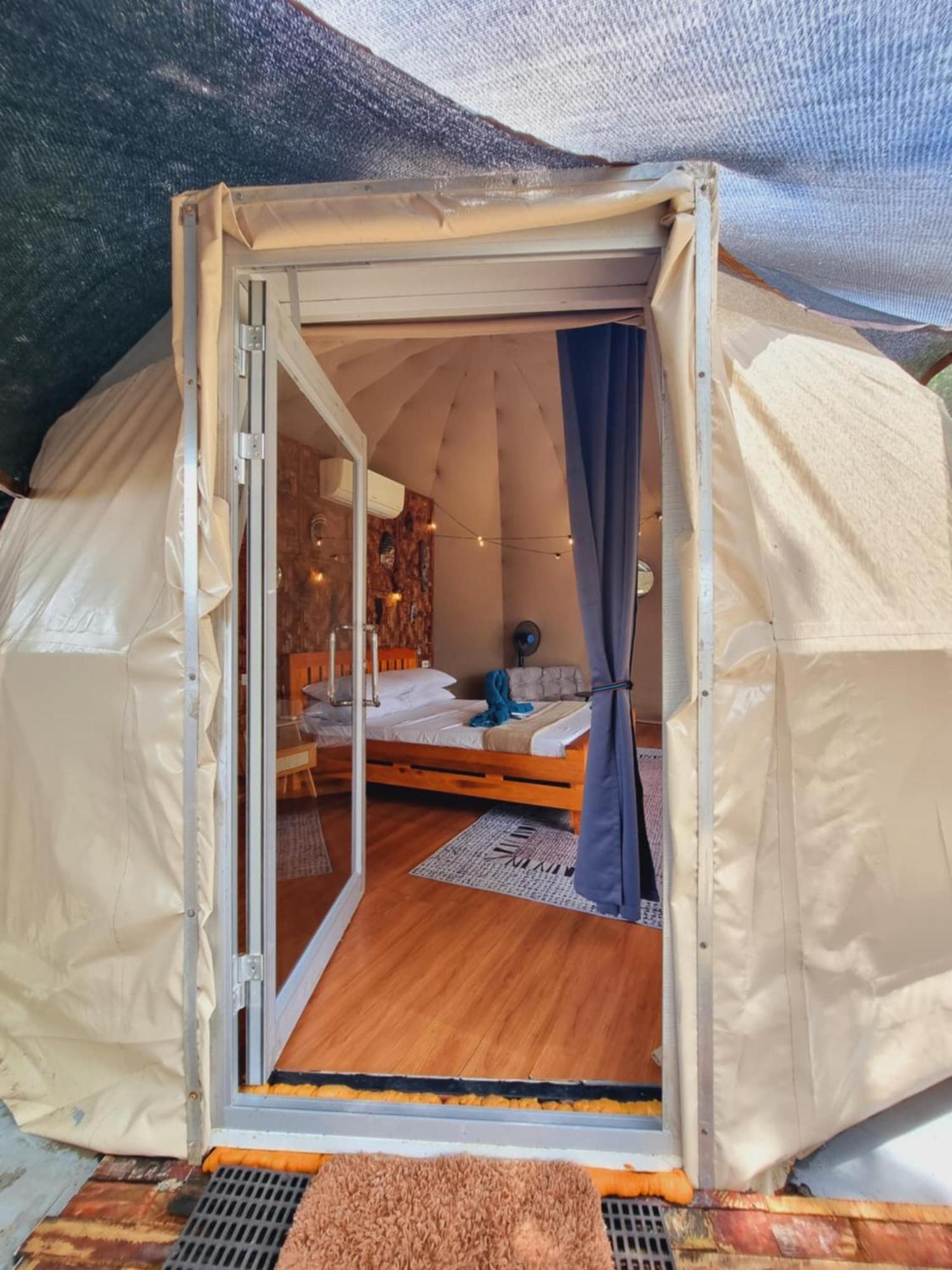 Hotel Jush Native And Glamping Dauis Exteriér fotografie